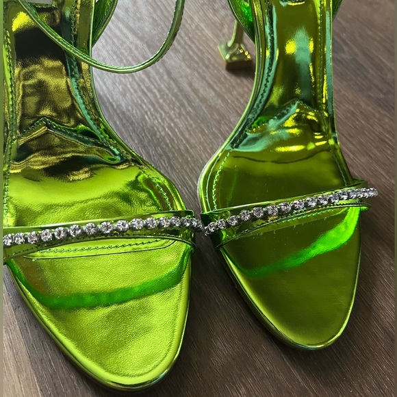 Miu Miu Calzature Donna Crystal-Trimmed Metallic Leather Sandals Heels - Picture 9 of 12